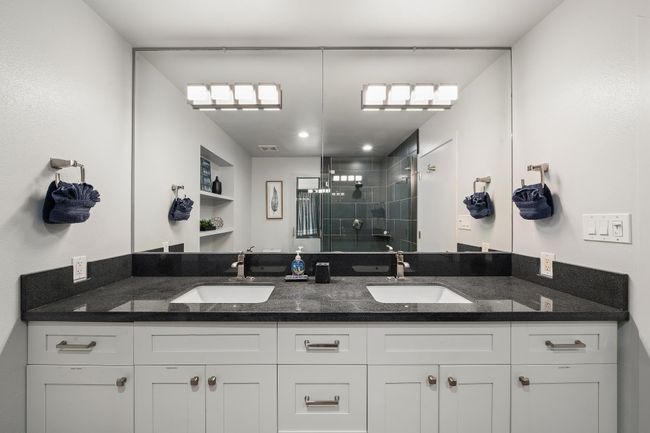 Primary bathroom | Image 23