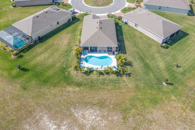 2004 Amazon Way Sw, House other with 2 bedrooms, 2 bathrooms and null parking in Vero Beach FL | Image 9