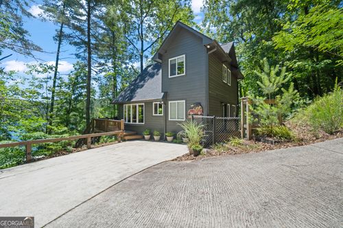 3250 Brandon Mill Rd, Lakemont, GA, 30552-2861 | Card Image