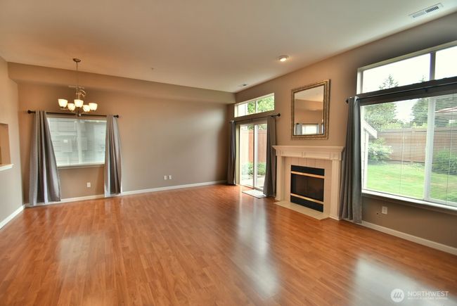 APT-8 - 21121 77 Th Pl W, Townhouse with 3 bedrooms, 3 bathrooms and 2 parking in Edmonds WA | Image 8
