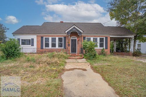 400 N Main St, swainsboro, GA, 30401-3534 | Card Image