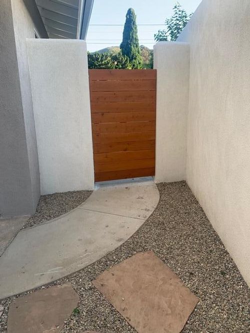 3711 Modena Way, Santa Barbara, CA, 93105-4541 | Card Image