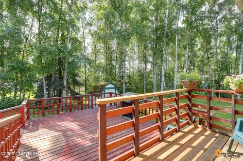 17340 Monte Rd, Eagle River, AK, 99577-8105 | Card Image