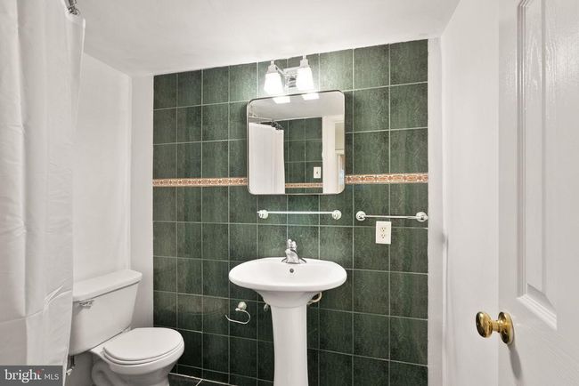 7390 Stream Way, Townhouse with 3 bedrooms, 4 bathrooms and null parking in SPRINGFIELD VA | Image 30