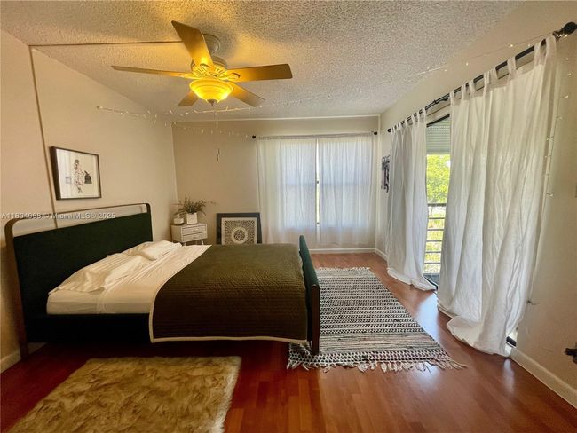 APT-410 - 2312 S Cypress Bend Dr, Condo with 2 bedrooms, 2 bathrooms and null parking in Pompano Beach FL | Image 15