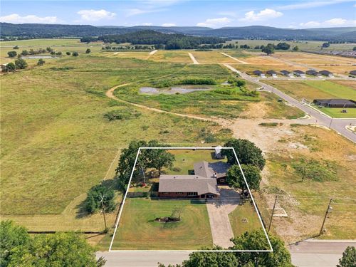 611 Butler Rd, Prairie Grove, AR, 72753-2901 | Card Image
