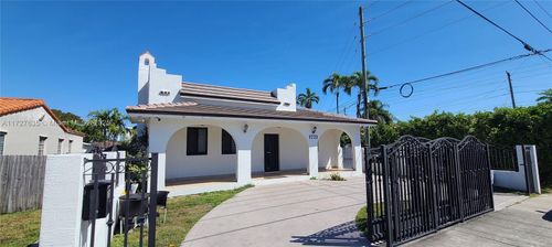1721 Sw 24th Ter, Miami, FL, 33145-3835 | Card Image