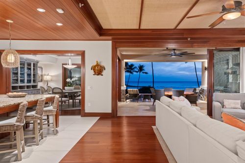 1103-1 Bay Dr, Lahaina, HI, 96761-9035 | Card Image