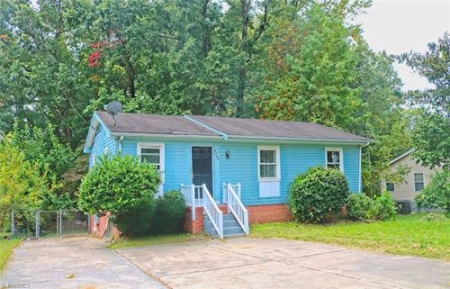 2200 Textile Dr, Greensboro, NC, 27405-5939 | Card Image