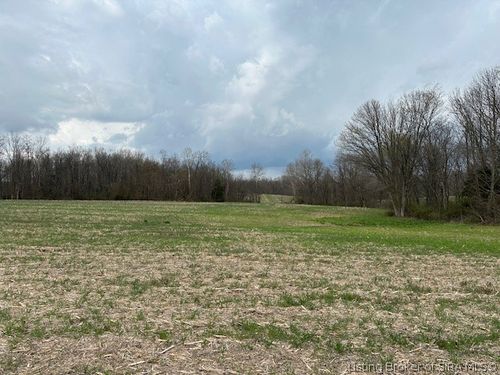 496 N Elliott Rd, Salem, IN, 47167-7482 | Card Image