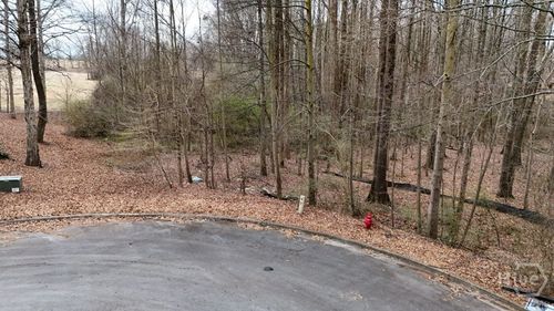 203 Adams Dr, Commerce, GA, 30530-4170 | Card Image