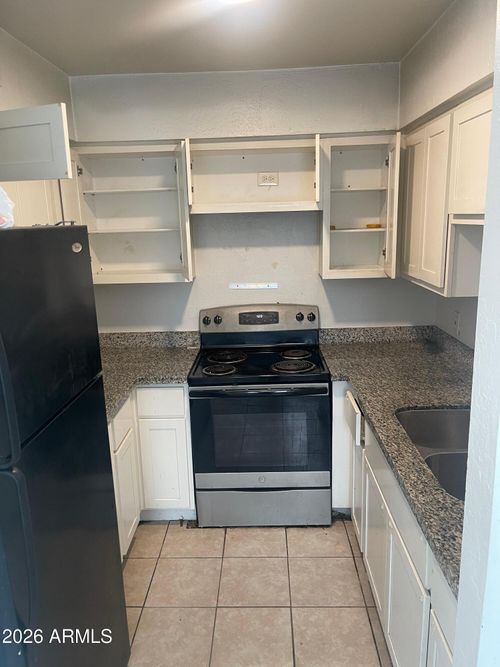 23-2240 W Southern Ave, Phoenix, AZ, 85041-3771 | Card Image