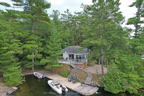 18 Island 340 (Marie Island) N/A, Georgian Bay, ON, L0K2C0 | Card Image