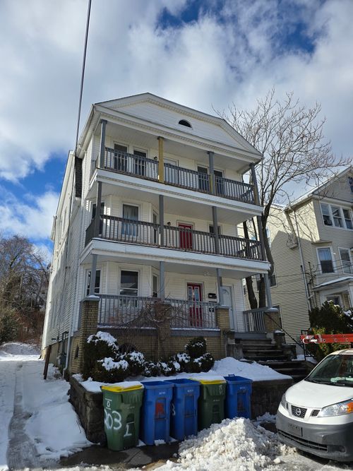 1st-floor-203 Alder St, Waterbury, CT, 06708-3565 | Card Image