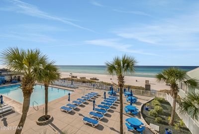 305 - 5801 Thomas Drive, Condo with 1 bedrooms, 2 bathrooms and null parking in Panama City Beach FL | Image 1