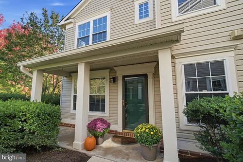 43414 Edgecliff Ter, ASHBURN, VA, 20147-3761 | Card Image