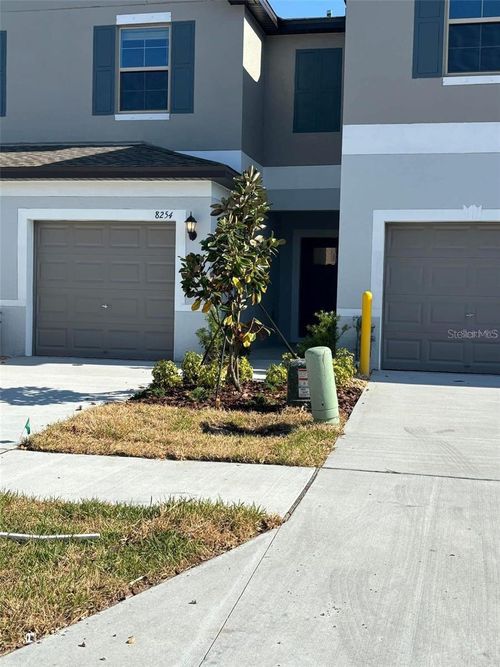 8254 Corner Pine Way, NEW PORT RICHEY, FL, 34655-5538 | Card Image