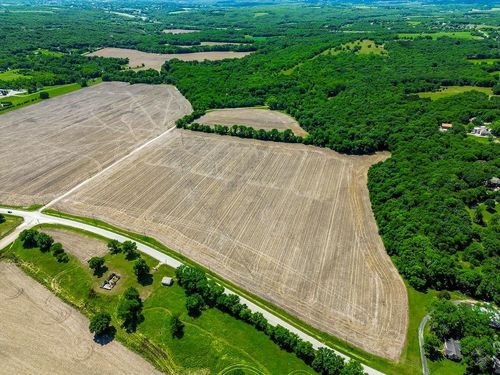 29655 W 83rd St, De Soto, KS, 66018 | Card Image