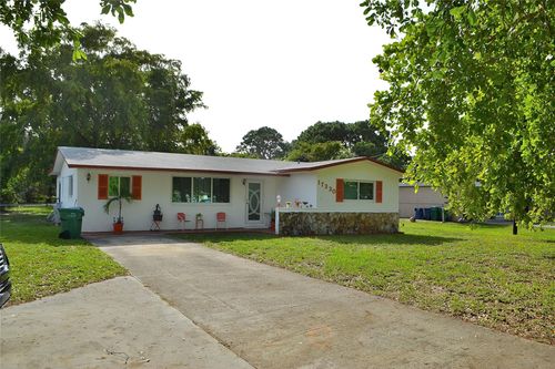 17330 Nw 17th Ave, Miami Gardens, FL, 33056-4913 | Card Image