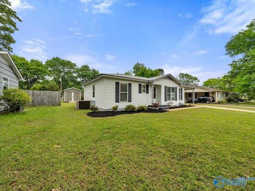 2310 12th St Se, Decatur, AL, 35601-4526 | Card Image