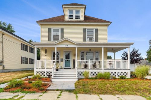 1076 Merrill St, Manchester, NH, 03103-2831 | Card Image