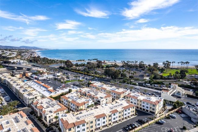 Beach close community | Image 34