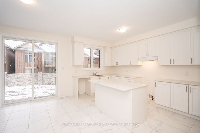 75 Lawrence D Pridham Avenue, House other with 4 bedrooms, 4 bathrooms and 4 parking in New Tecumseth ON | Image 16