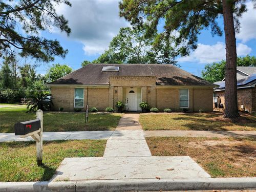 15703 Pine Mountain Dr, Houston, TX, 77084-3628 | Card Image