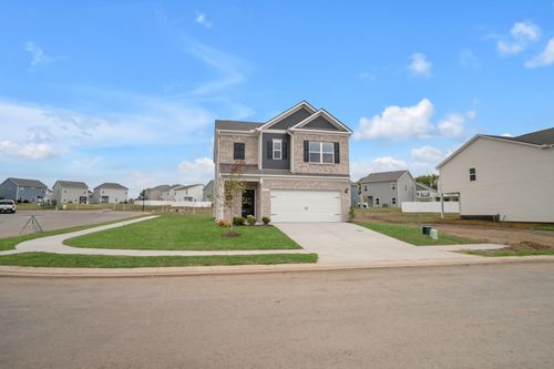 180 Summerlin Dr, Gallatin, TN, 37066-6175 | Card Image