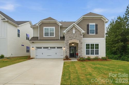 8105 Rolling Wheels Road, Charlotte, NC, 28215 | Card Image