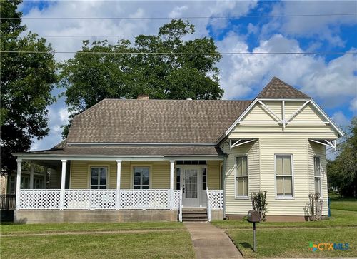 114 N Market St, Goliad, TX, 77963-4075 | Card Image