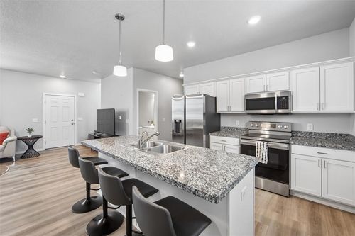 248 Nw Common Pl, Waukee, IA, 50263-1263 | Card Image