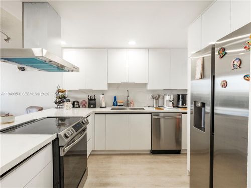 apt-1205-1825 W 44th Pl, Hialeah, FL, 33012-7448 | Card Image