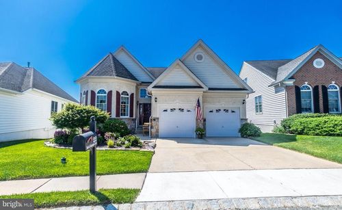 22 N Valentine Dr, GARNET VALLEY, PA, 19060-1333 | Card Image