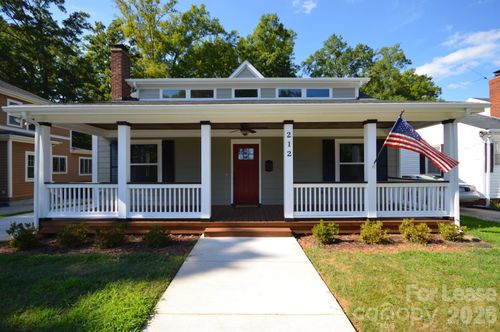 212 State St, Charlotte, NC, 28208-4243 | Card Image