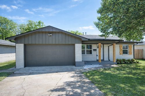 2519 N Shannon St, Sherman, TX, 75092-2649 | Card Image