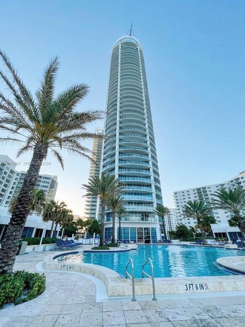 apt-3102-3101 S Ocean Dr, Hollywood, FL, 33019-2838 | Card Image