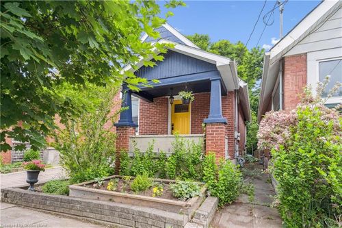 136 Kingsmill Ave, Guelph, ON, N1E5W2 | Card Image