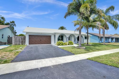 10501 Nw 20th Ct, Sunrise, FL, 33322-3522 | Card Image