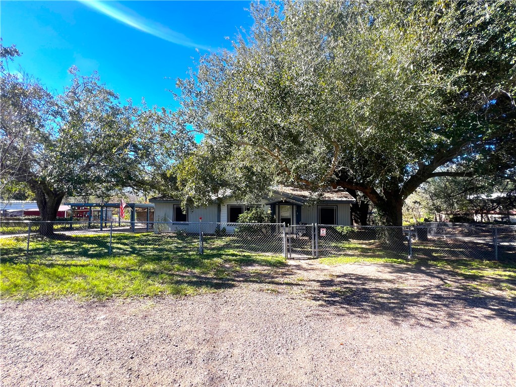 Shadywood Dr, Sandia, TX 78383