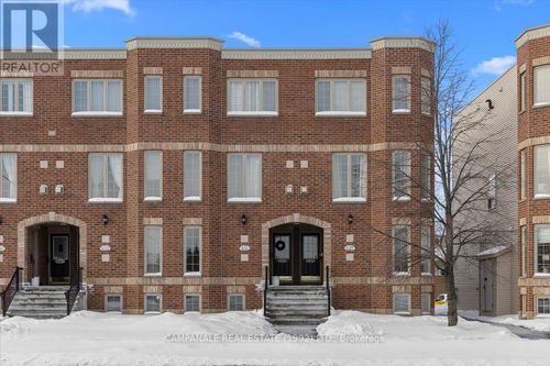831 Longfields Dr, Nepean, ON, K2J5N2 | Card Image