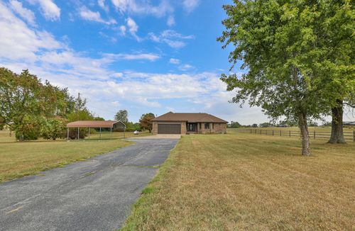 6041 W Republic Rd, Brookline, MO, 65619-9473 | Card Image