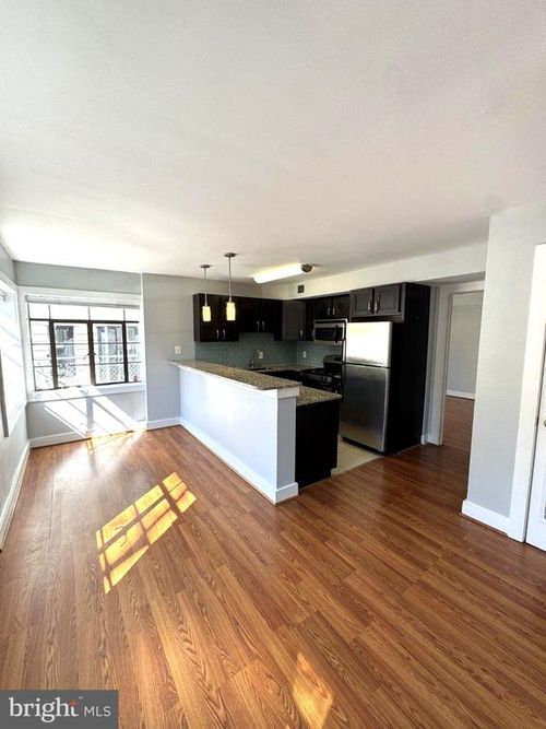 2911 Newark Street Nw, WASHINGTON, DC, 20008 | Card Image