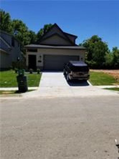 2383 W Houston St, Fayetteville, AR, 72703-1241 | Card Image