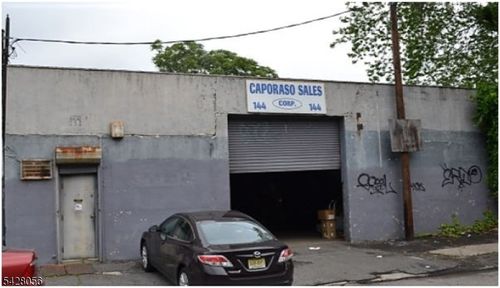 144 Emmet St, Newark, NJ, 07114-2716 | Card Image