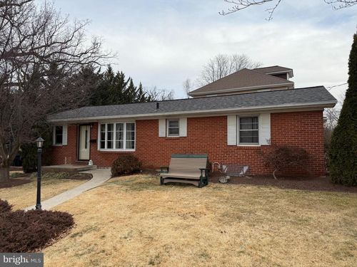 11 Scotland Rd, CHAMBERSBURG, PA, 17201-1277 | Card Image