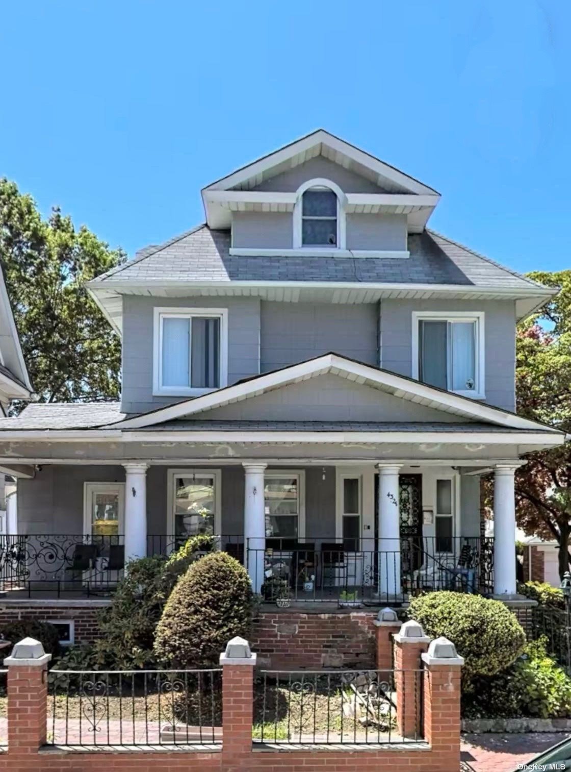 169th St, Flushing, NY 11358
