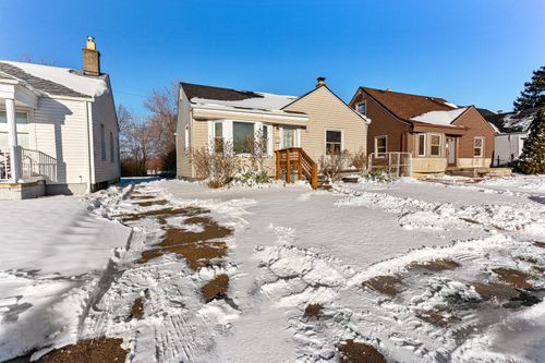 526 Mill St, Lincoln Park, MI, 48146-2848 | Card Image