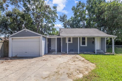 2311 Avenue C, Nederland, TX, 77627-6034 | Card Image