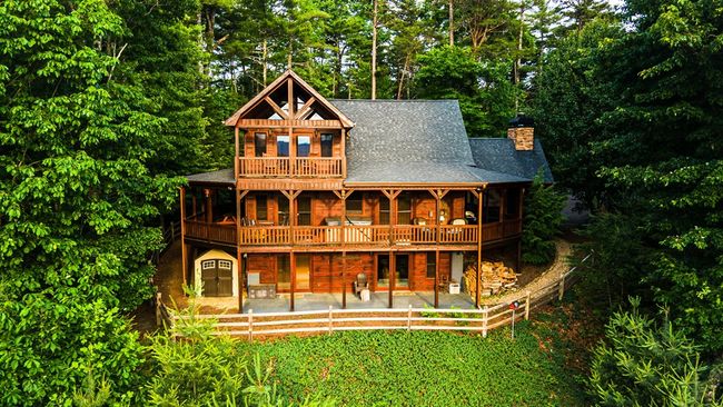902 Laurel Creek Trl, Home with 3 bedrooms, 3 bathrooms and null parking in Cherry Log GA | Image 4